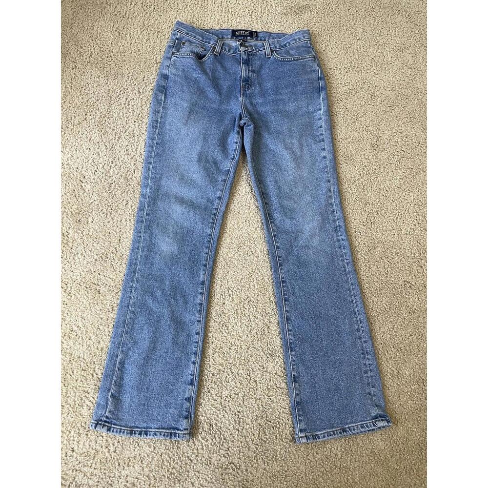 Austin Clothing Company Women’s Jeans Boot Cut Size 10M See Pictures